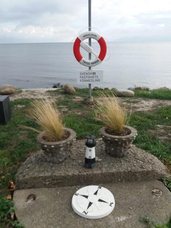 Pensionat Strandhuset I Abbekås Екстериор снимка